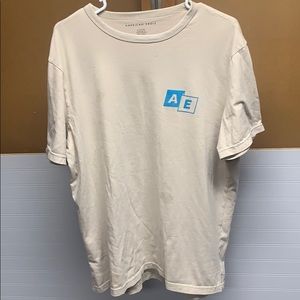 American Eagle t- shirt